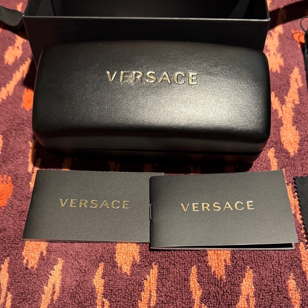 VERSACE VE2233-147087 Authentic
Sunglasses Havana / Dark Grey 
60 mm unisex - Picture 3 of 16